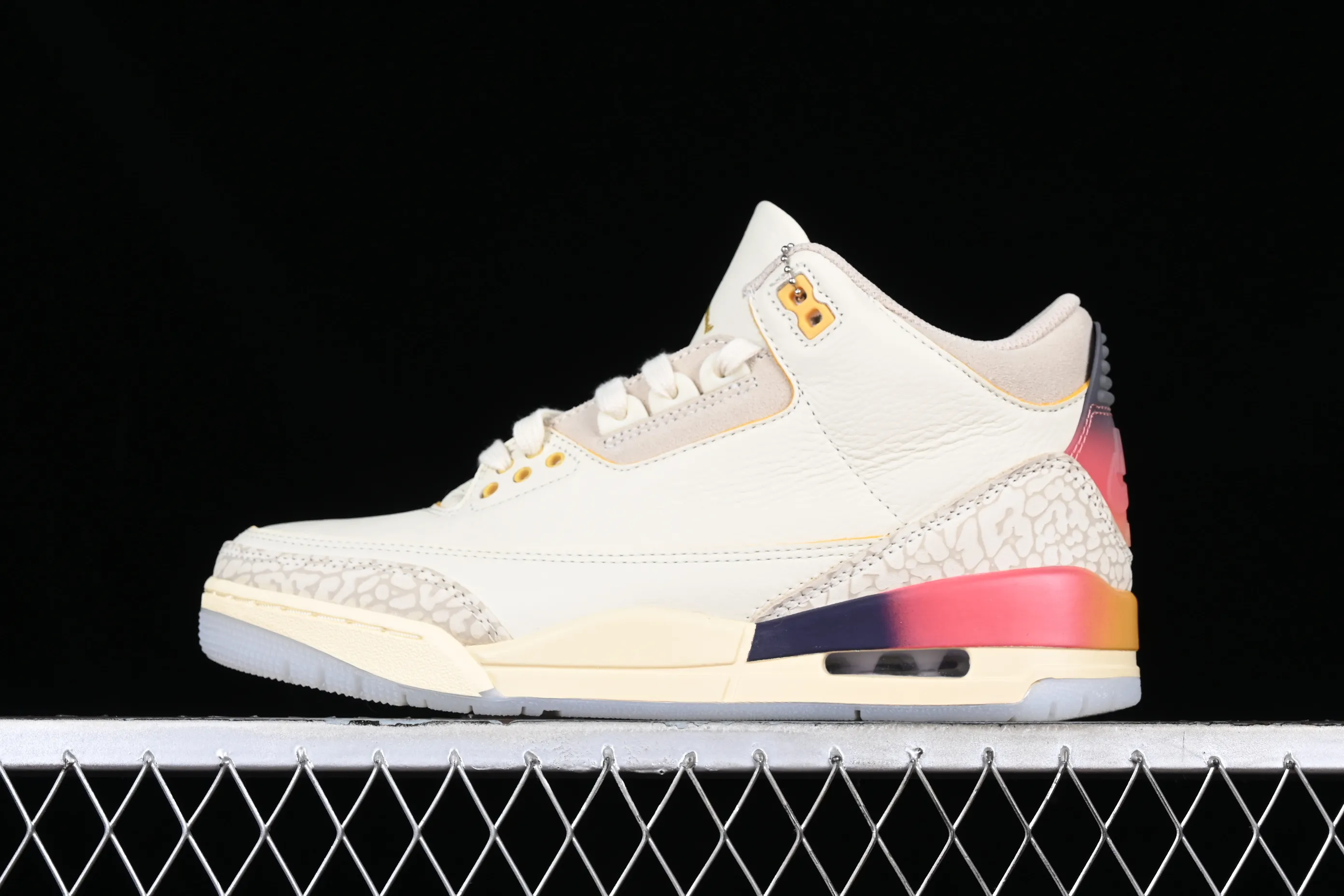 All categories Air Jordan Jordan series basketball shoes Air Jordan 3 foreign trade version J.Balvin x Air Jordan 3 Retro AJ3 Joe 3 rainbow gradient FN0344-901